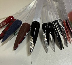 @RedDeerNails.com